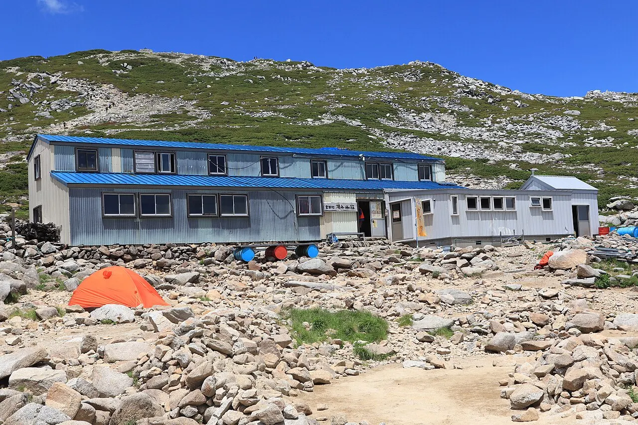 木曽駒ヶ岳の頂上山荘